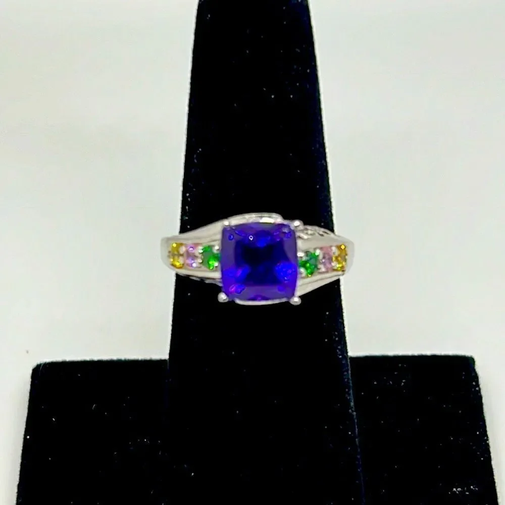 Beautiful Silver Ring With Multiple Colored Stones